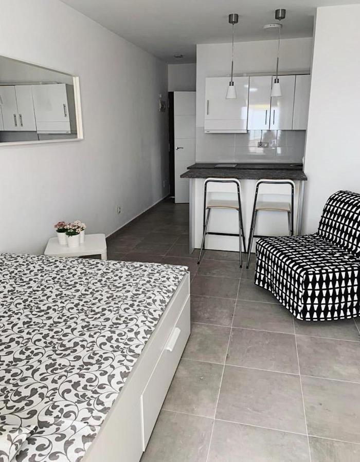 Studio With Sea Views In Torremolinos Apartment ภายนอก รูปภาพ